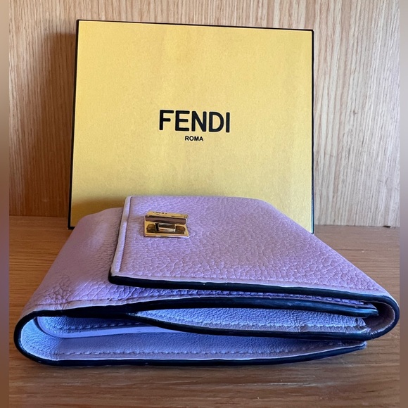 Fendi peekaboo wallet - Picture 6 of 15